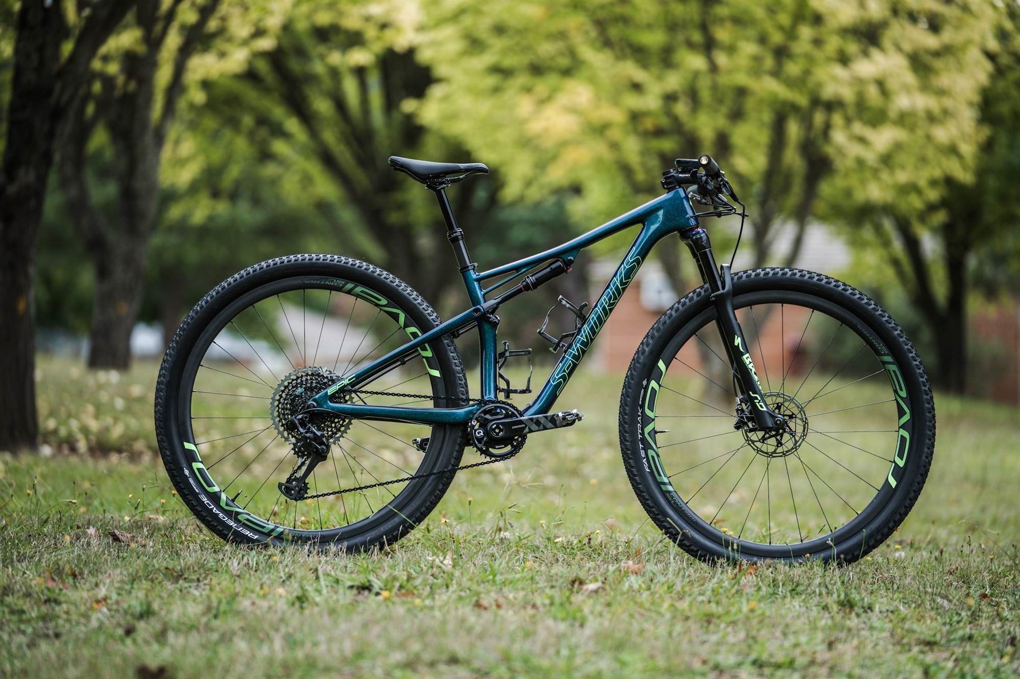 specialized epic green
