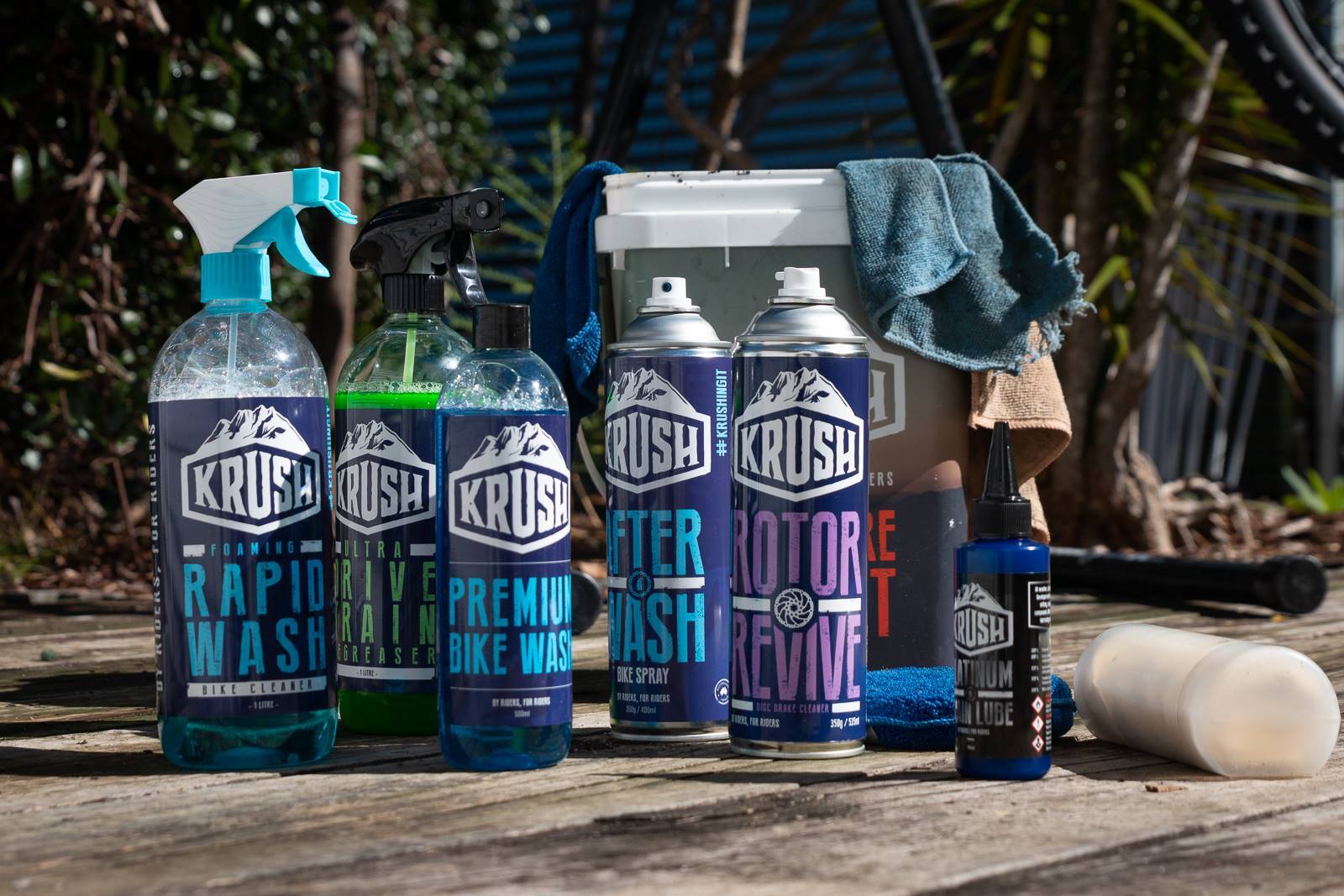 Pro level bike cleaning and detailing with Krush Australian Mountain Bike The home for