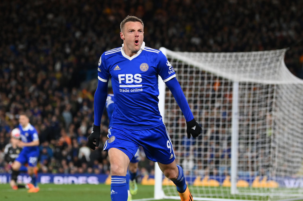 <div>Vardy's late show rescues Leicester, denies Leeds</div>
