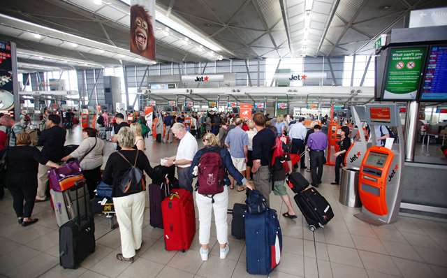 Flight Centre looking for cloud exits