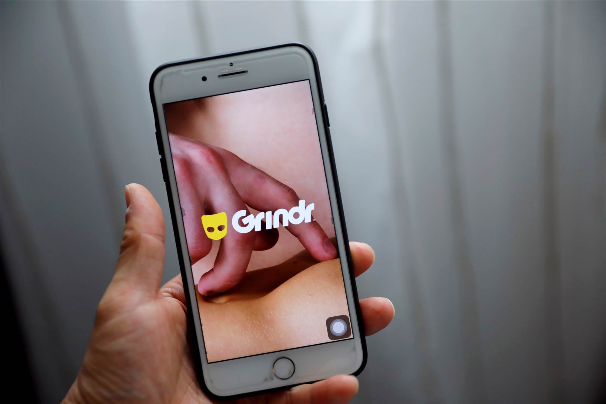 What is grindr unsupported message