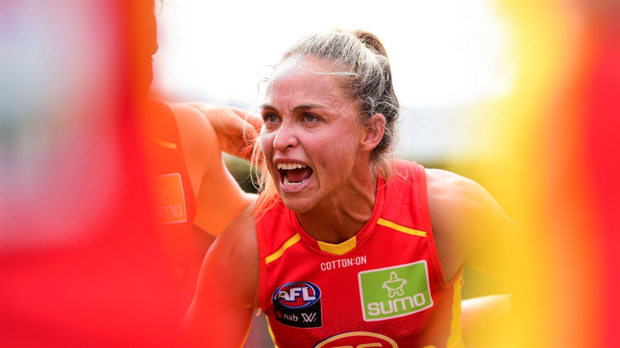 Do I Want To Play My Career Here Kaslar Takes Us Behind One Of Aflw S Most Iconic Photos Afl The Women S Game Australia S Home Of Women S Sport News