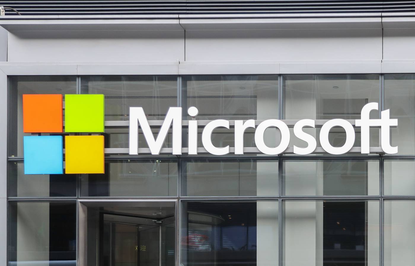 Microsoft scrambles zero-day fixes in bumper patch crop