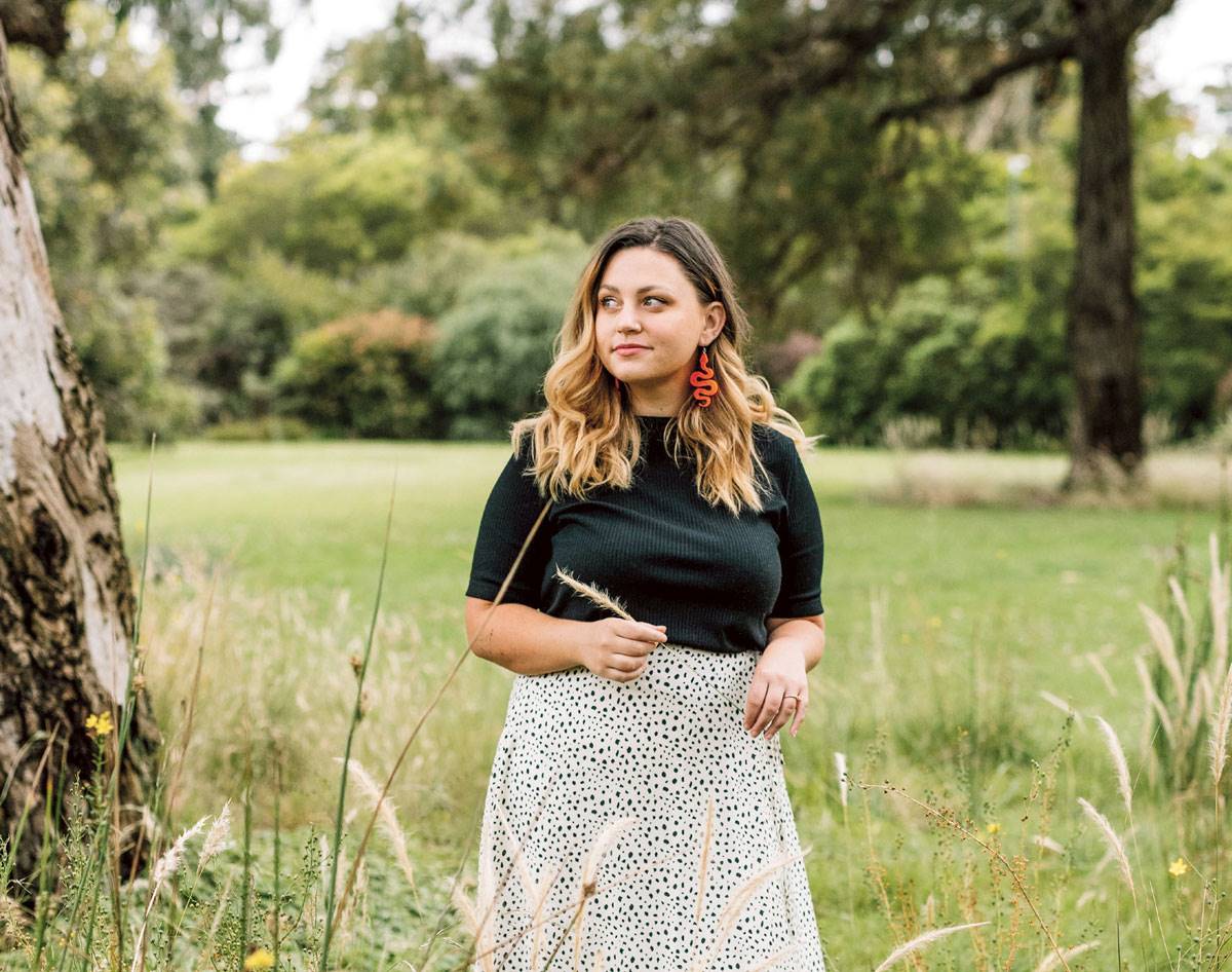 nine to five: maddison miller is an archaeologist - Vimarsana News
