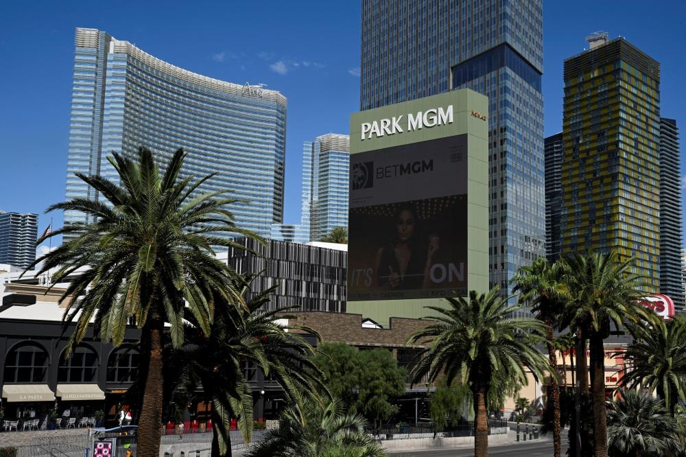 <div>'Power, influence, notoriety': The hackers who struck MGM, Caesars</div>