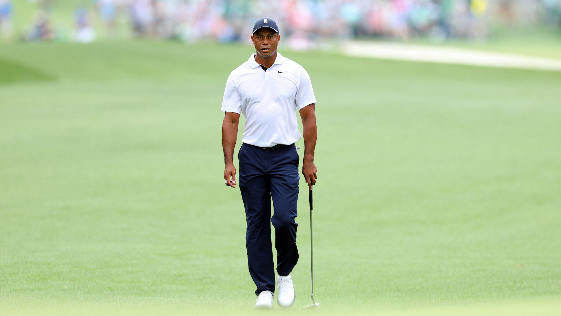 Masters 2023: Tiger Woods fighting for the cut as second round suspended