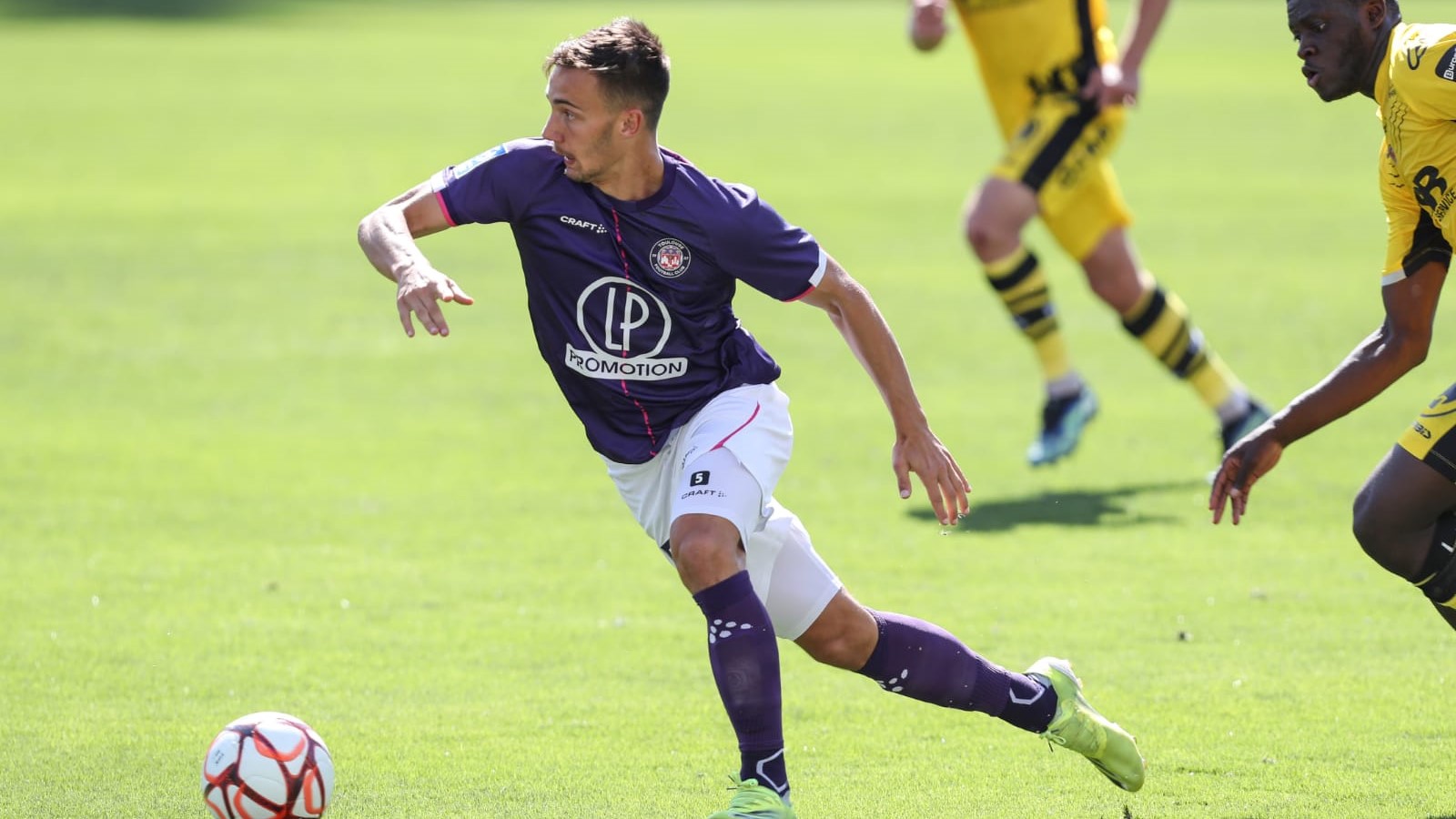 Nothing Toulouse: Socceroo flying in France as cup final beckons