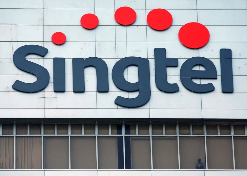 Singtel rules out impending deal to sell Optus stake