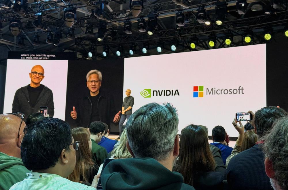 Microsoft teases new era of AI-driven devices