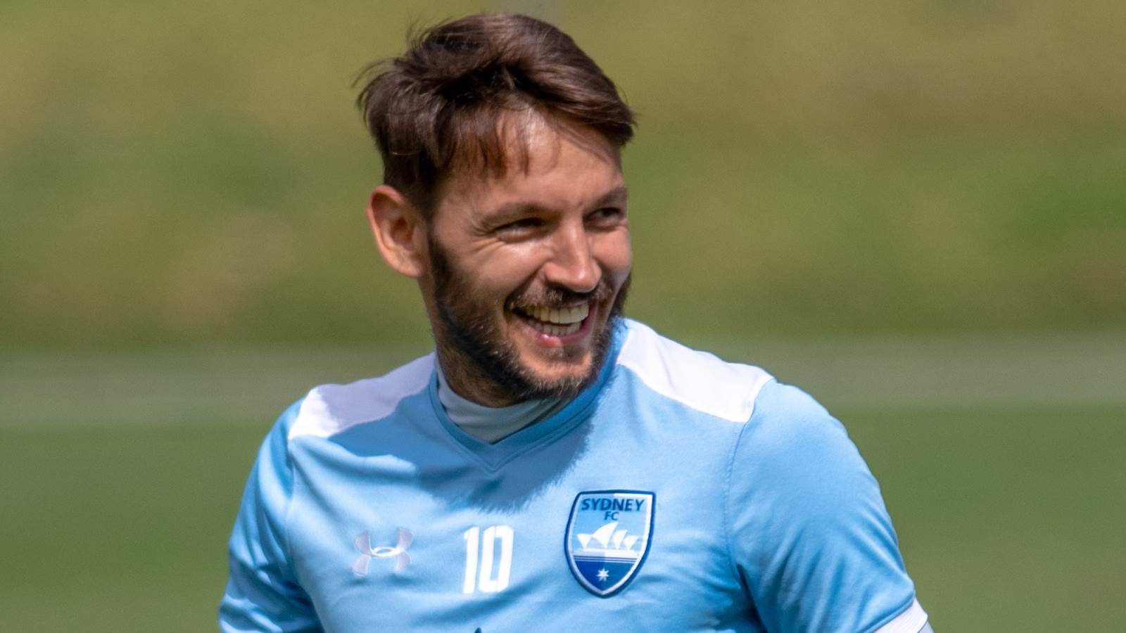 Milos Ninkovic The real reason I'm staying at Sydney... FTBL The