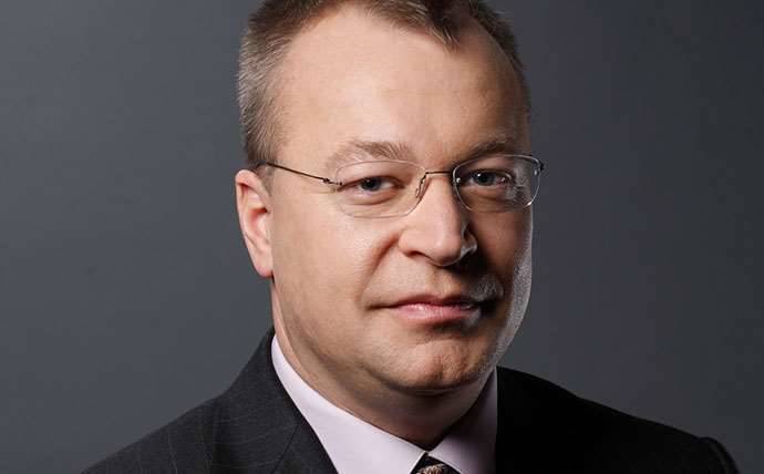 Telstra hires former Microsoft devices boss Stephen Elop ...