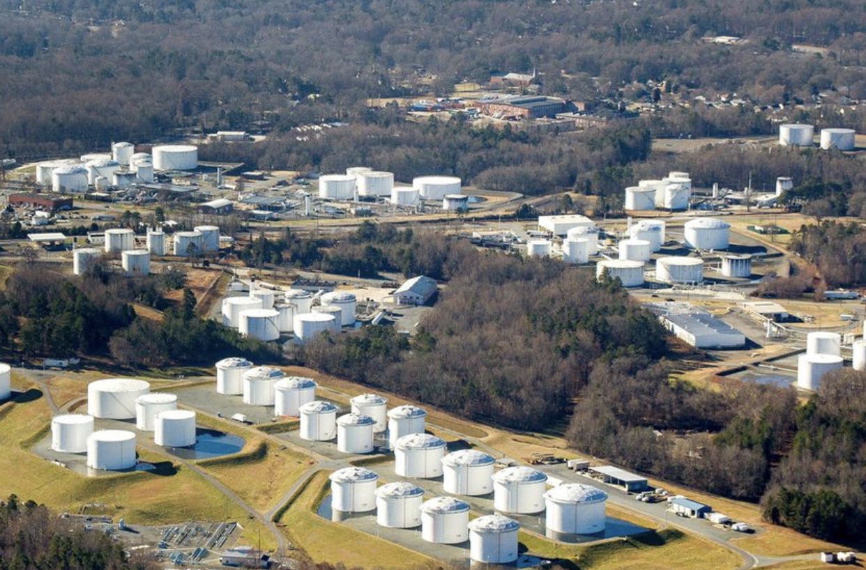 US govt works to help top fuel pipeline operator after cyber attack - Vimarsana News