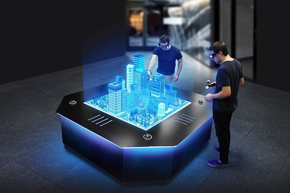 3-D Hologram in your surroundings - Samsung Members