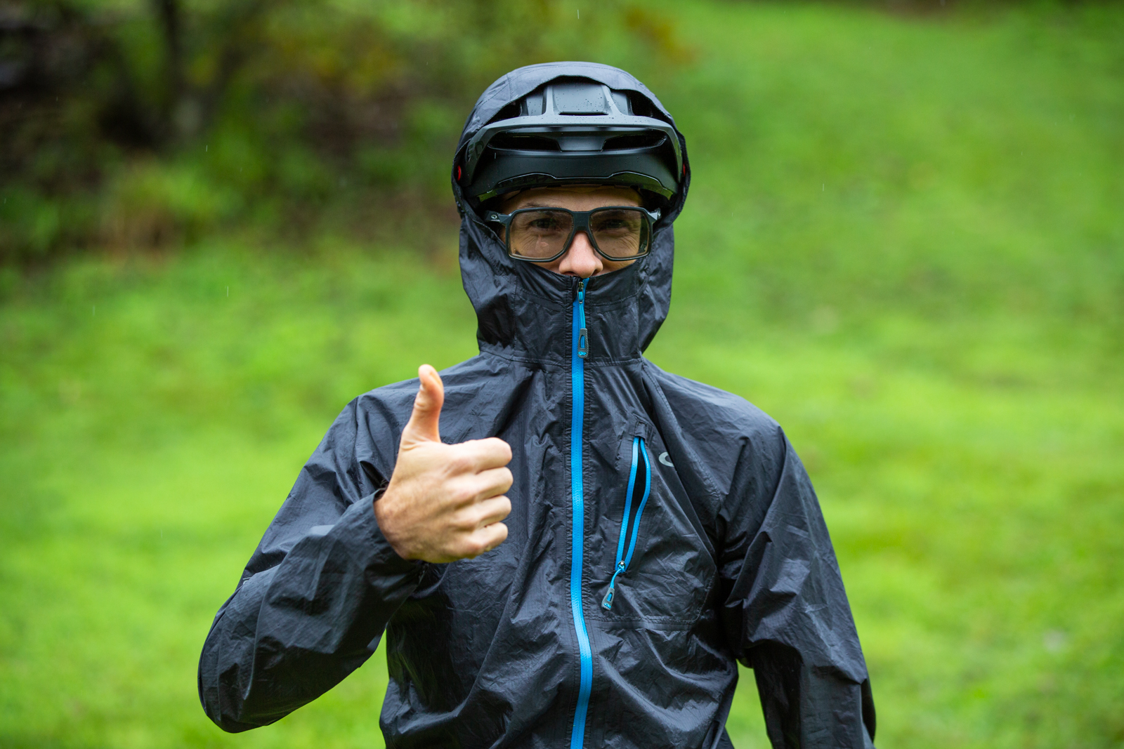 gore rain jacket cycling