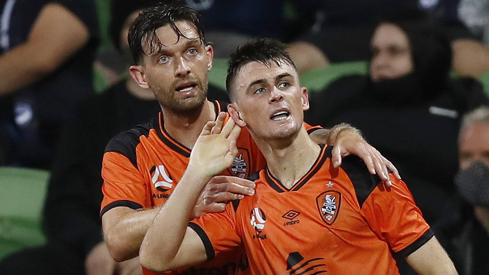 'We deserved it....' - Roar spoil Victory's Melbourne return - FTBL ...