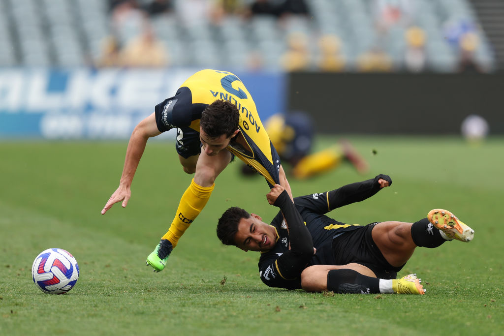 <div>'20-man brawl': A-League player safety, refereeing under fire</div>