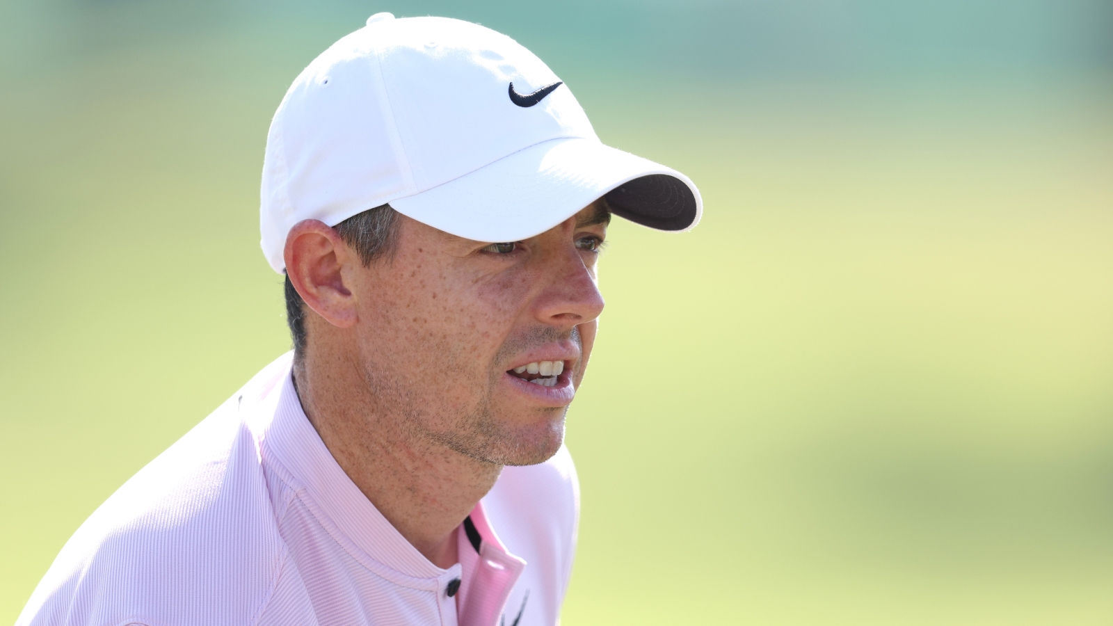 McIlroy suggests contracts for tour pros