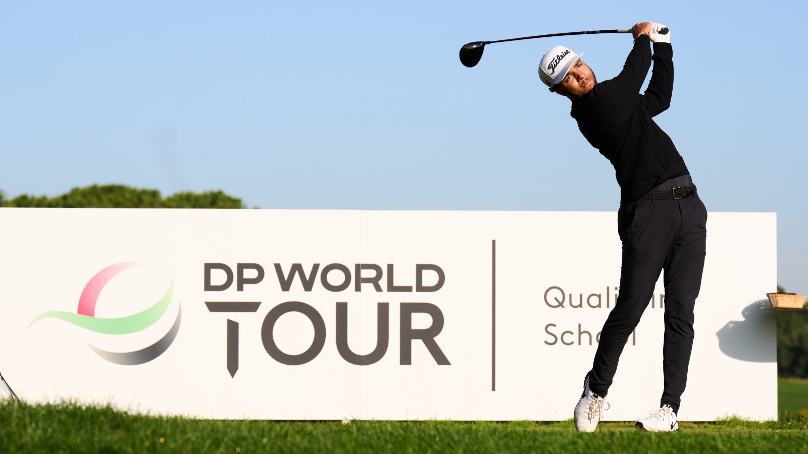 List wins elusive DP World Tour card, Barron loses his