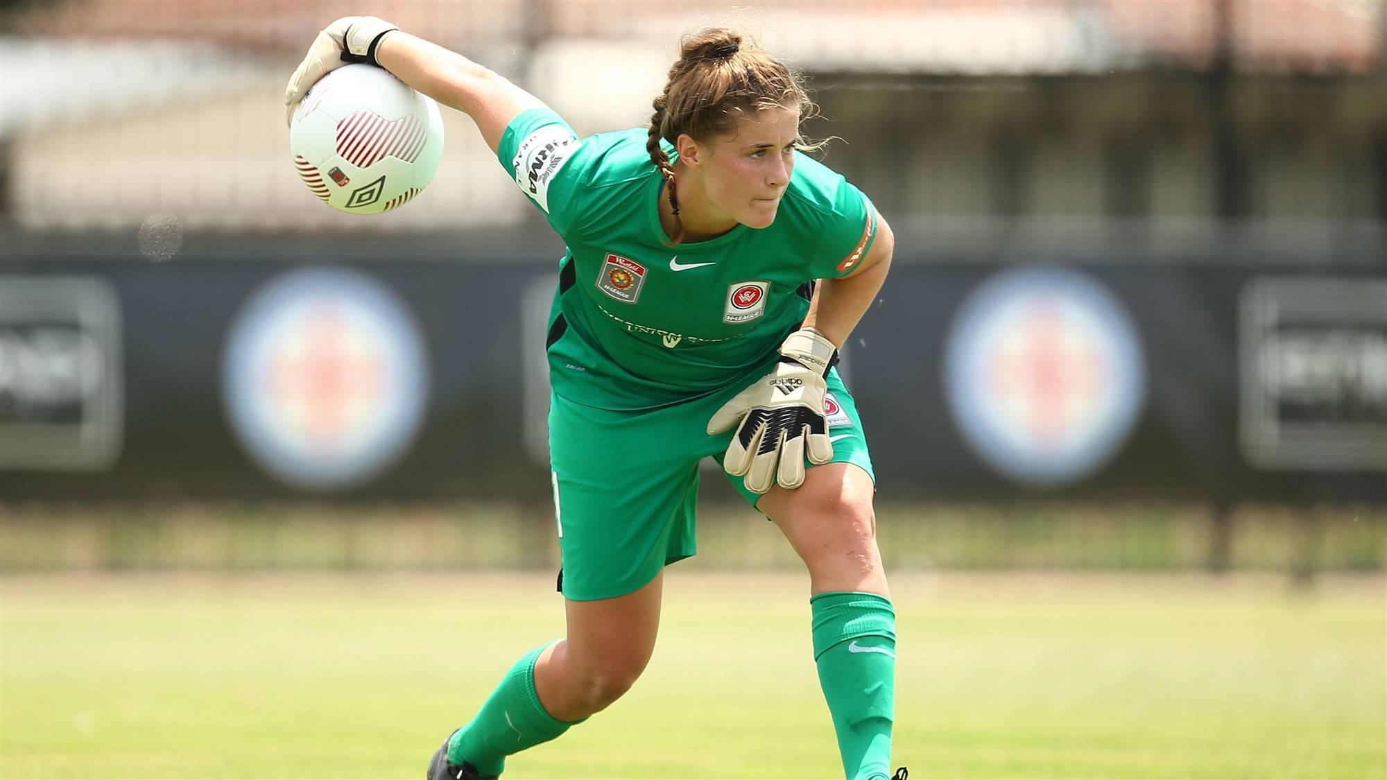 Matildas goalkeeper secures 'beautiful country' move in search of
