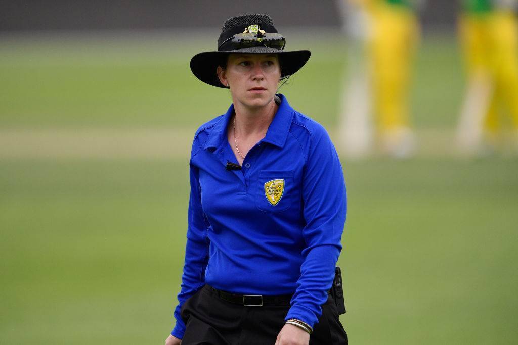 umpire-duo-make-wbbl-history-cricket-the-women-s-game-australia-s