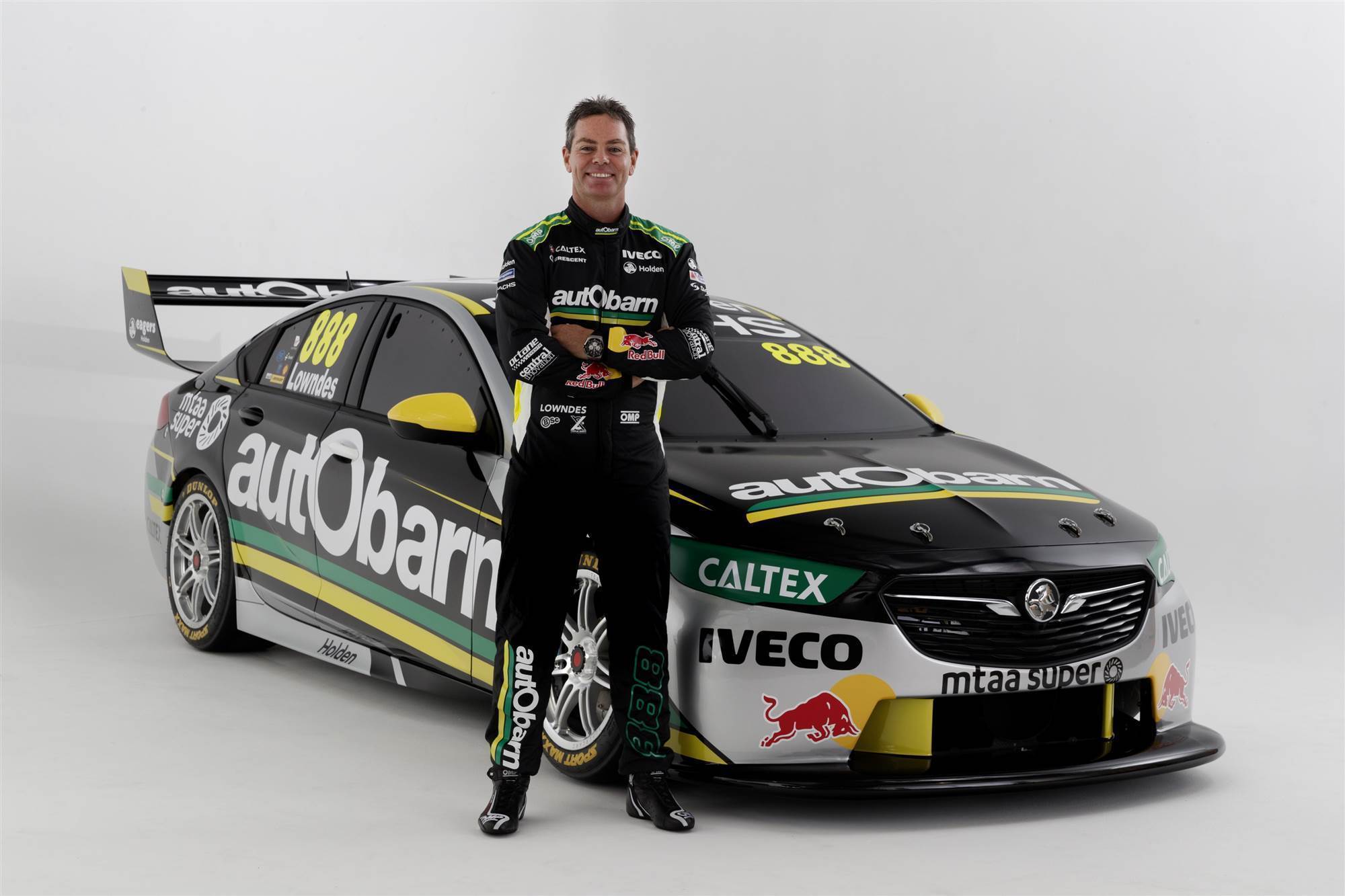 Lowndes lifts lid on Autobarn Commodore Supercar Motorsport Inside