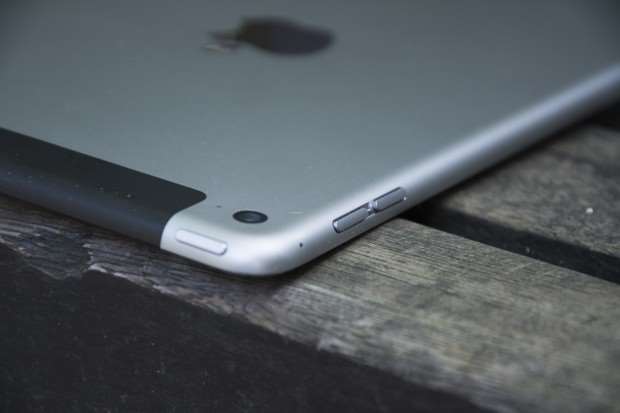 Apple iPad mini 4 review: Rear camera, power and volume buttons