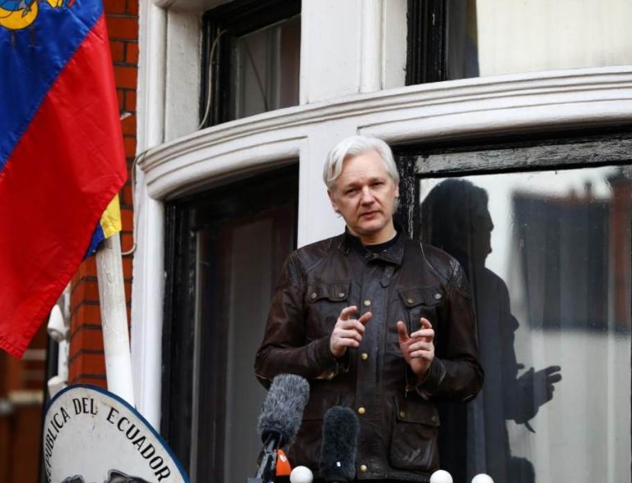 US accuses Assange of recruiting LulzSec hackers