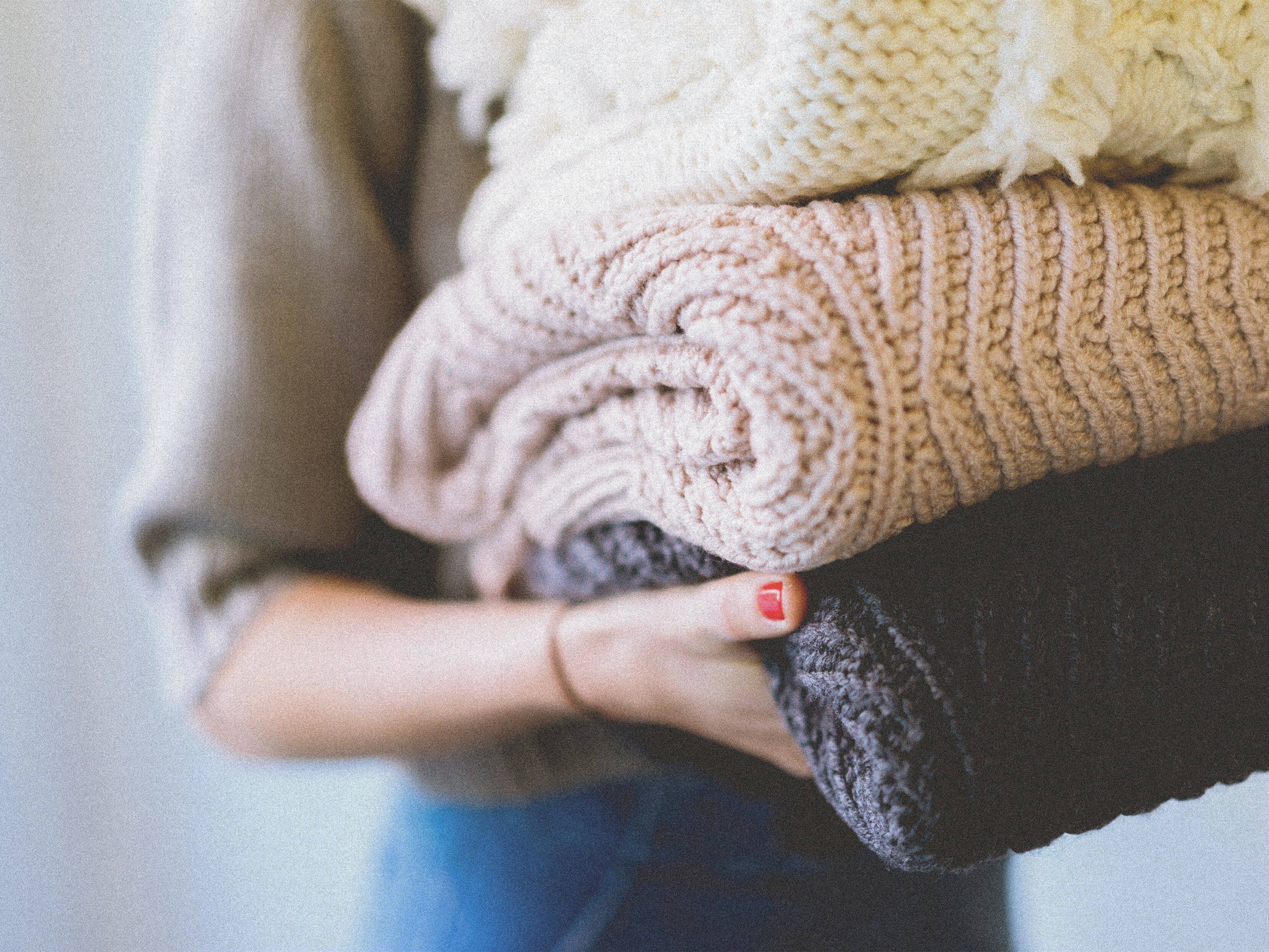 podcast 'threads' unpicks the fast fashion industry • fashion • frankie magazine • australian fashion magazine online - Vimarsana News