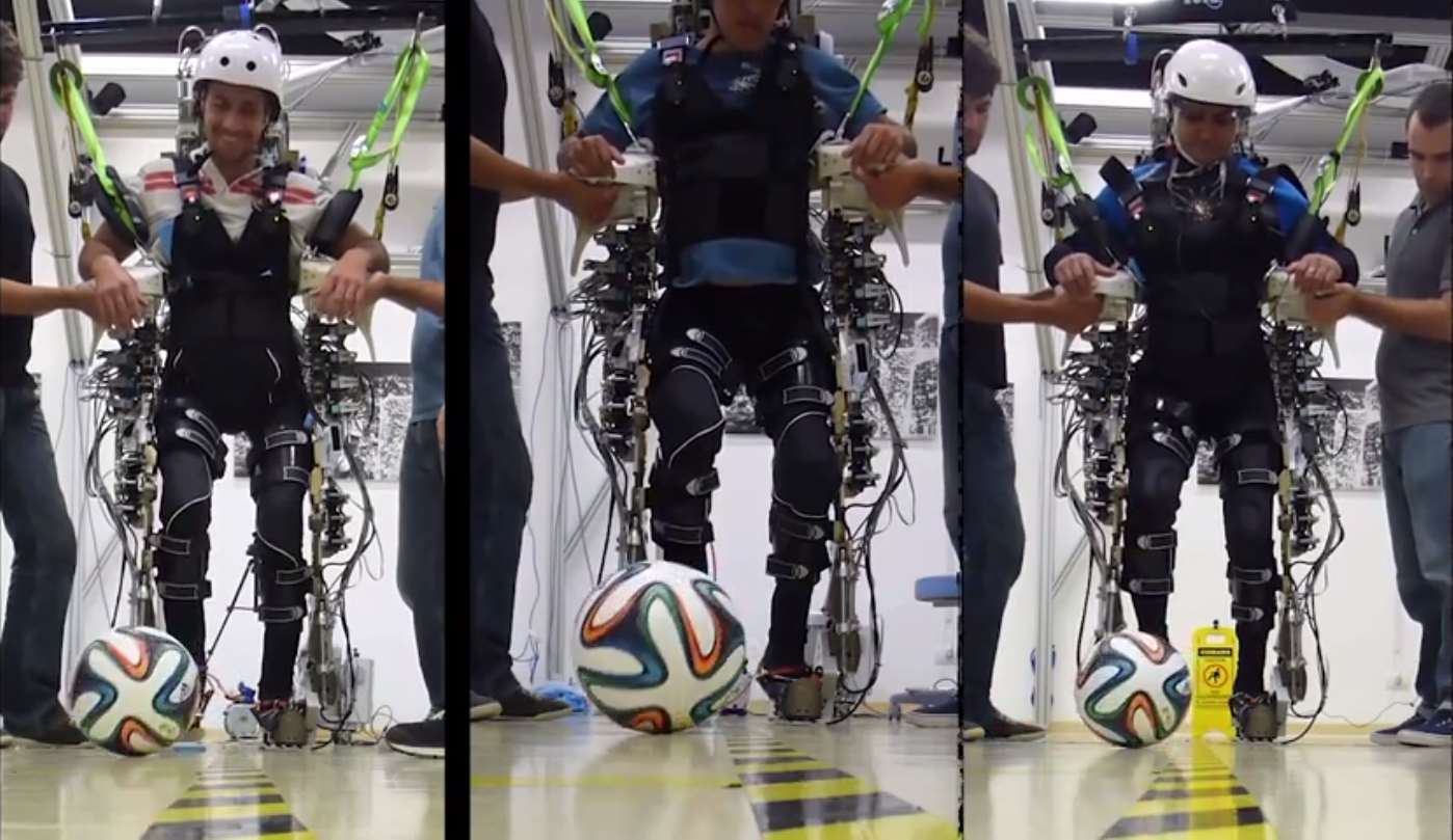How The World Cup's Brain-Controlled Exoskeleton Works [Video] | Robots ...