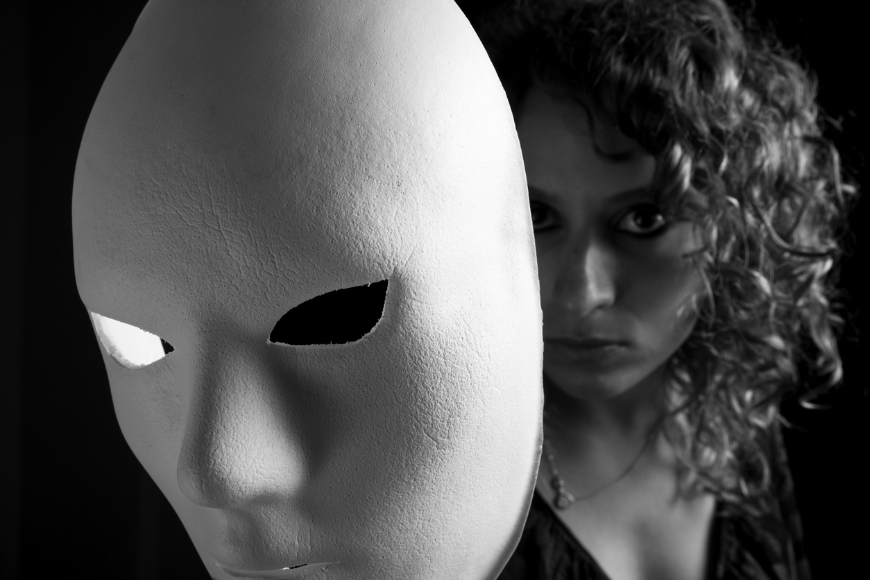 Trolls should not be unmasked if it endangers them, senate committee says - Vimarsana News