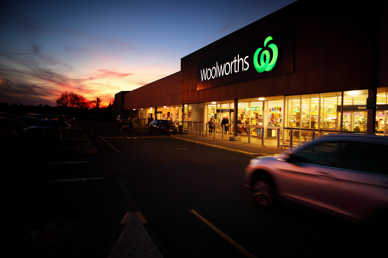 Woolworths adds QR code payments to its loyalty app