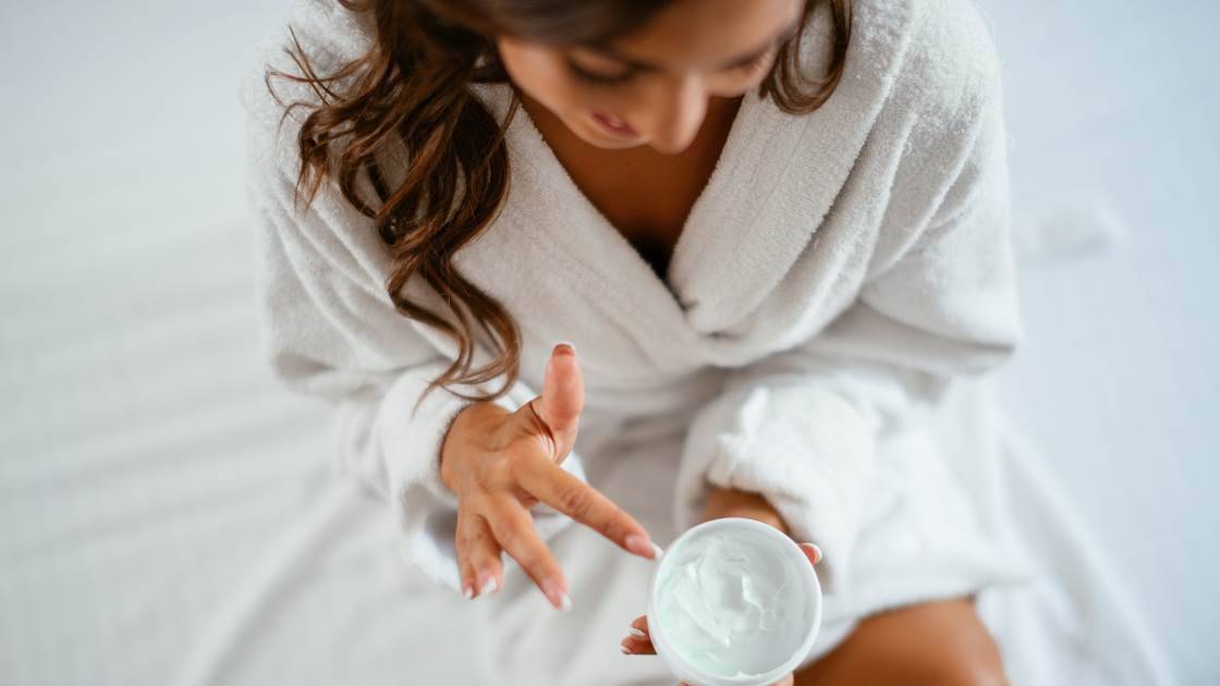 7 Anti-ageing Ingredients You Need In Your Beauty Cupboard - Positive