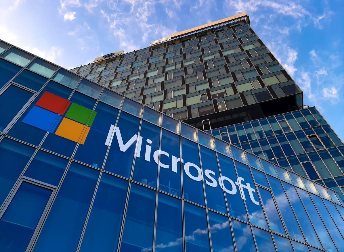 Microsoft taps DeepMind co-founder