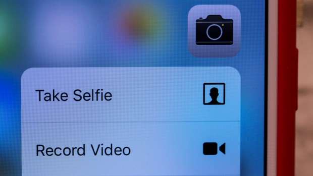 Apple iPhone 6s review: Context sensitive menu in 3D Touch