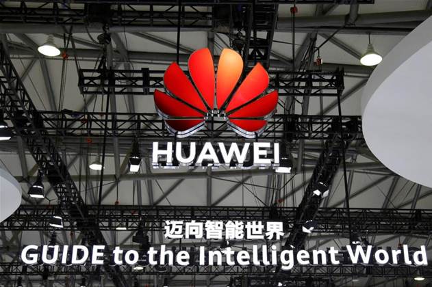 Huawei yöneticisi, gelişmiş çip sıkıntısının Çin'in yapay zeka hedeflerine zarar vereceği fikrini reddetti