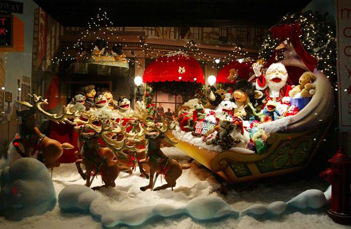 Christmas Window Displays From Around the World