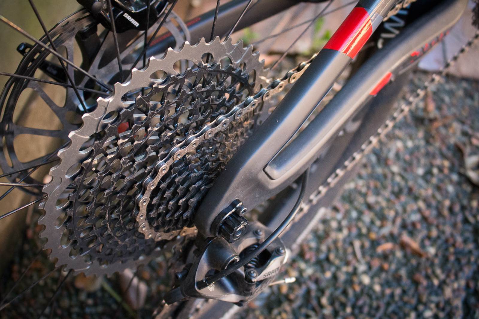 sram x1 eagle carbon 34t