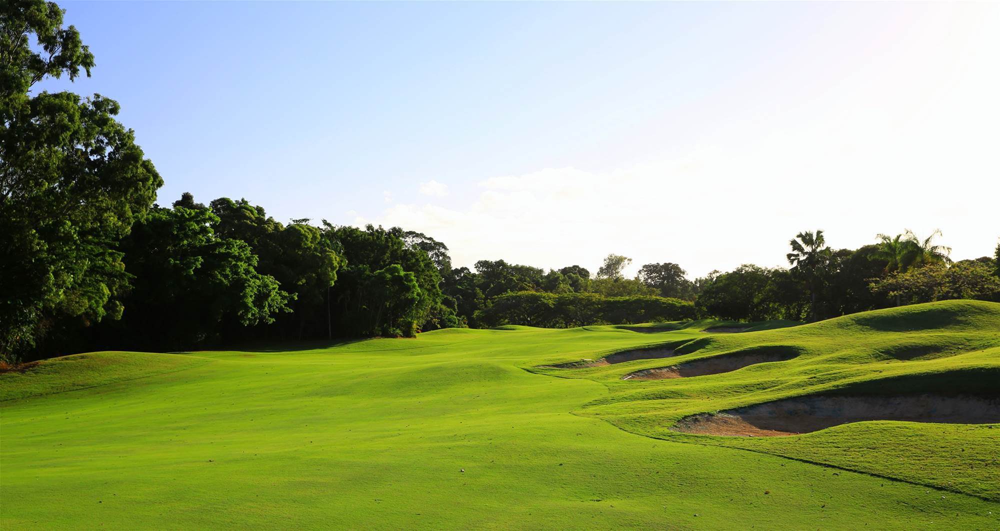 REVIEW Paradise Palms Golf Australia Magazine