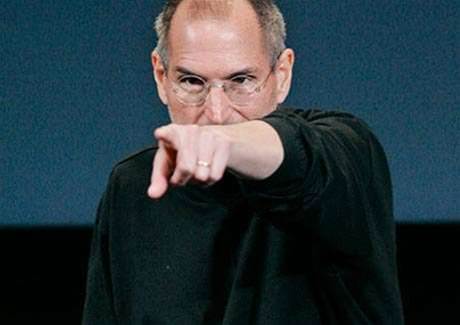 Jobs joins chorus against HP's board