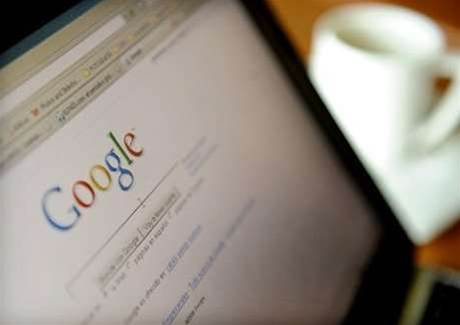 Google accuses Microsoft of "extortion" over patents