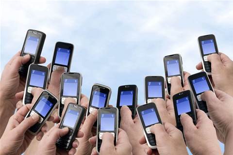 iiNet chief dismisses mobile talk