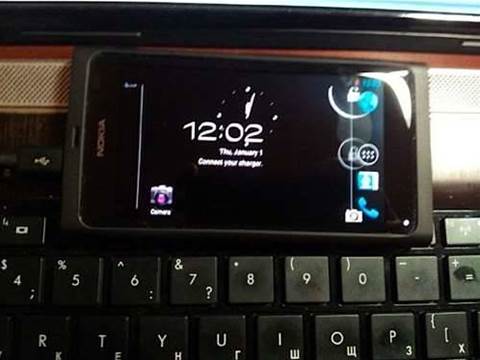 Nokia N9 spotted