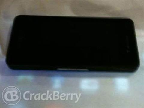 BlackBerry 10 Developer Alpha phone spotted