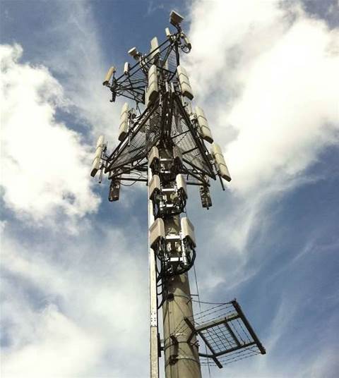 Telstra commits to 4G in 900 MHz