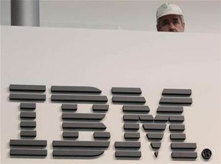 China seen probing IBM, Oracle, EMC after Snowden leaks