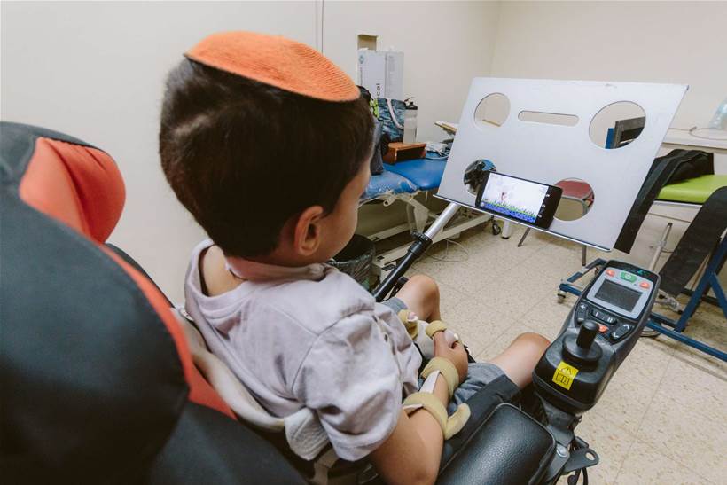 'Touch-free' smartphone controlled with head movements