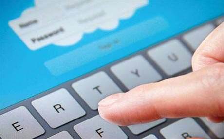 How disties will battle for Office 365 dominance