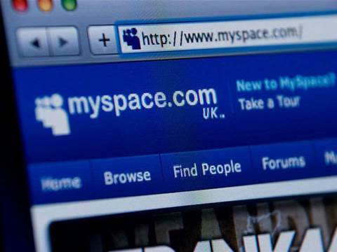 Myspace tries to woo old users with their own photos