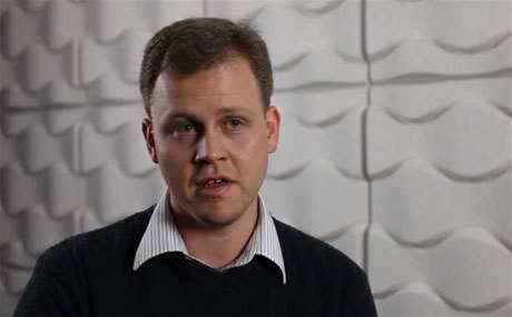 Data#3 exec goes it alone with Microsoft startup