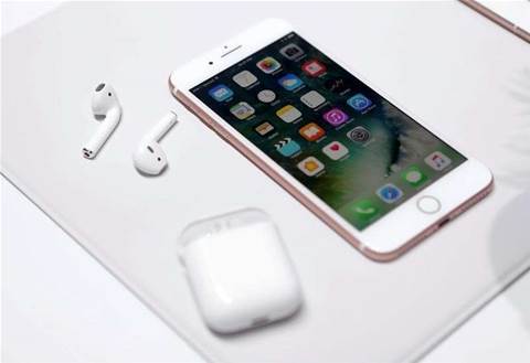 Apple sells out initial batch of iPhone 7 Plus